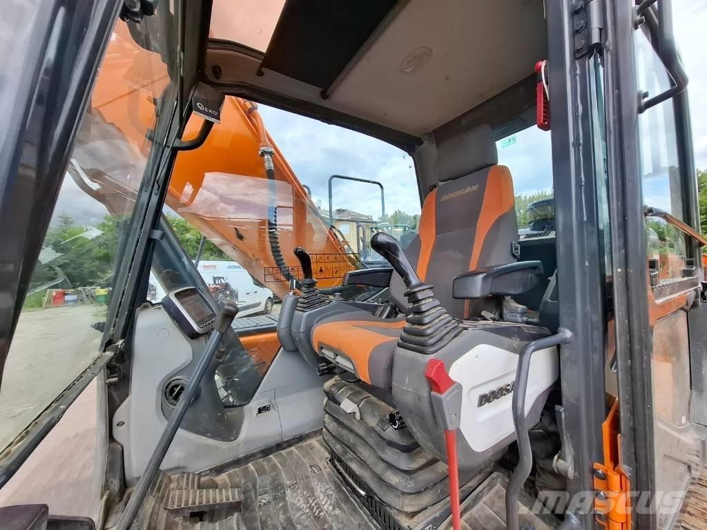 Doosan DX 225 LC-5 履帶式 挖土機/掘鑿機/挖掘機