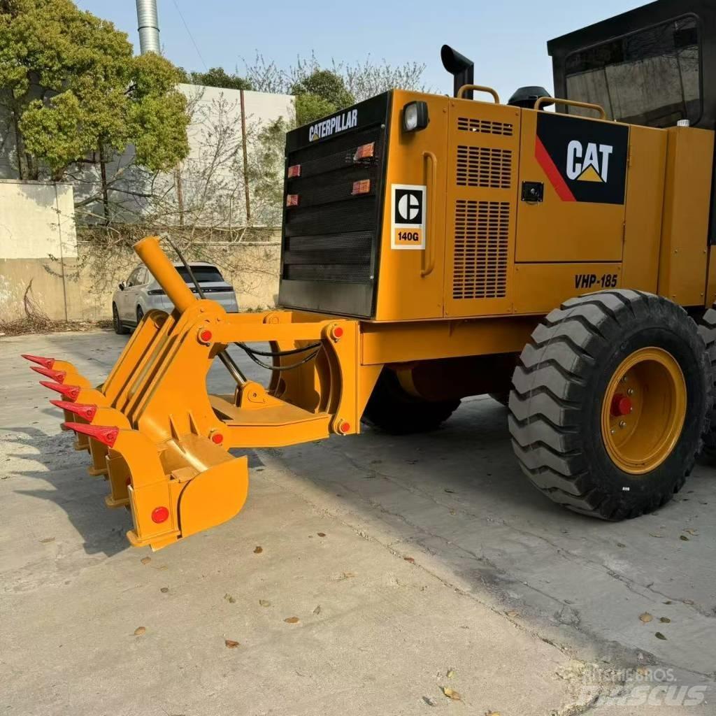 CAT 140 G 平土機