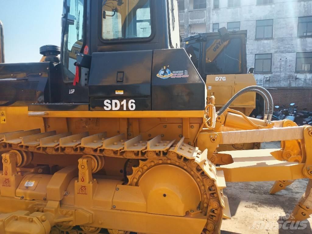 Shantui SD 16 履帶推土機