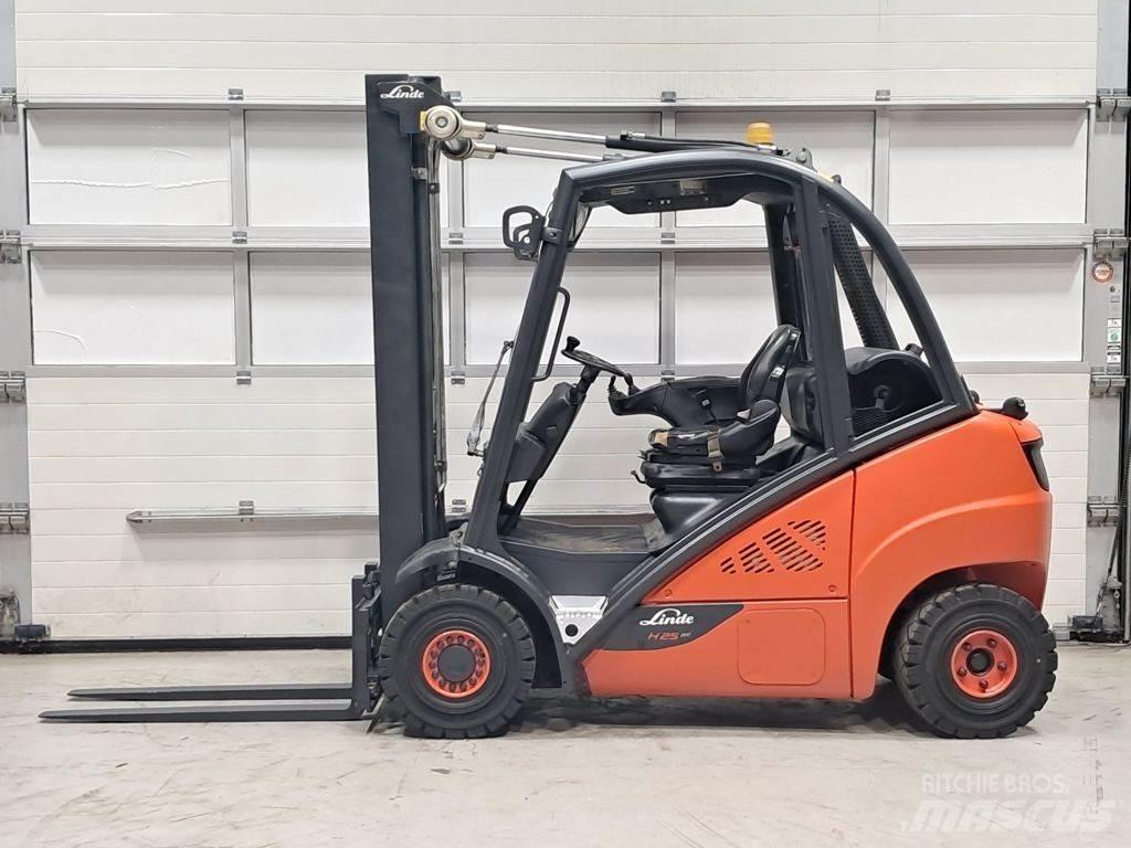 Linde H25T-02 液化石油氣LPG卡車
