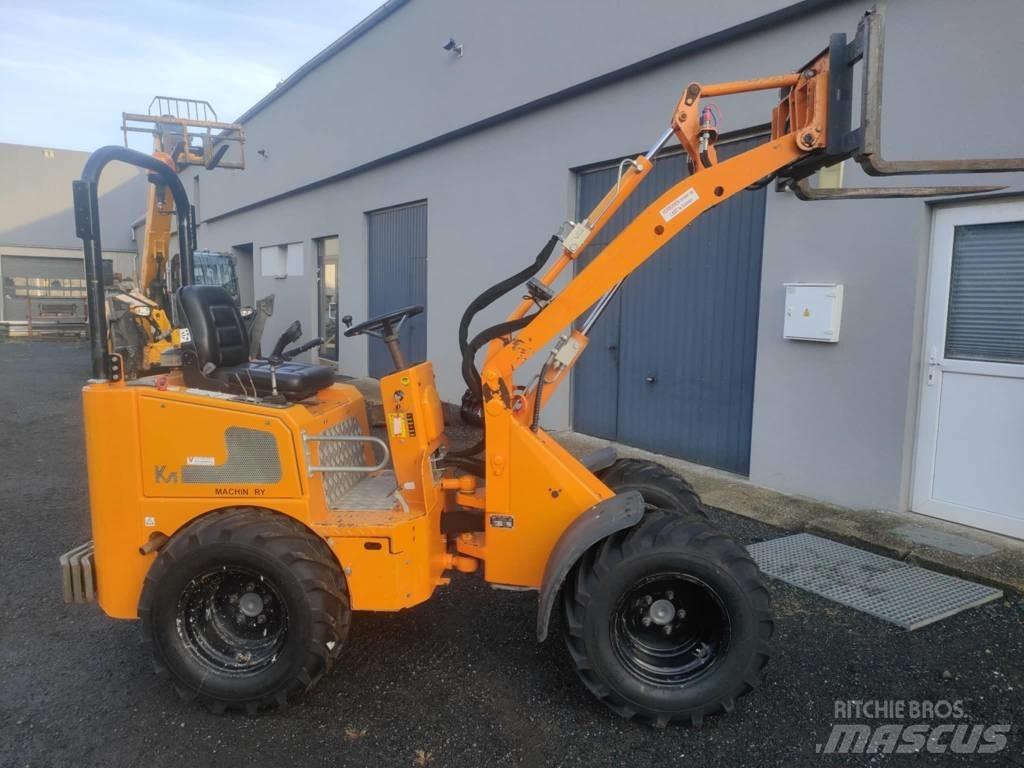Knikmops KM 130 小型裝載機