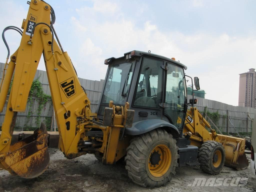 JCB 3 CX 反鏟裝載機
