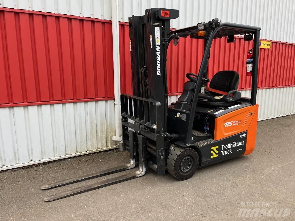 Doosan B 15 T-7 電動堆高機