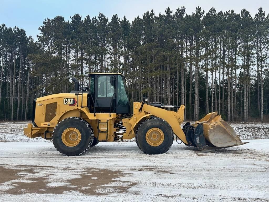 CAT 950 輪胎式裝載機