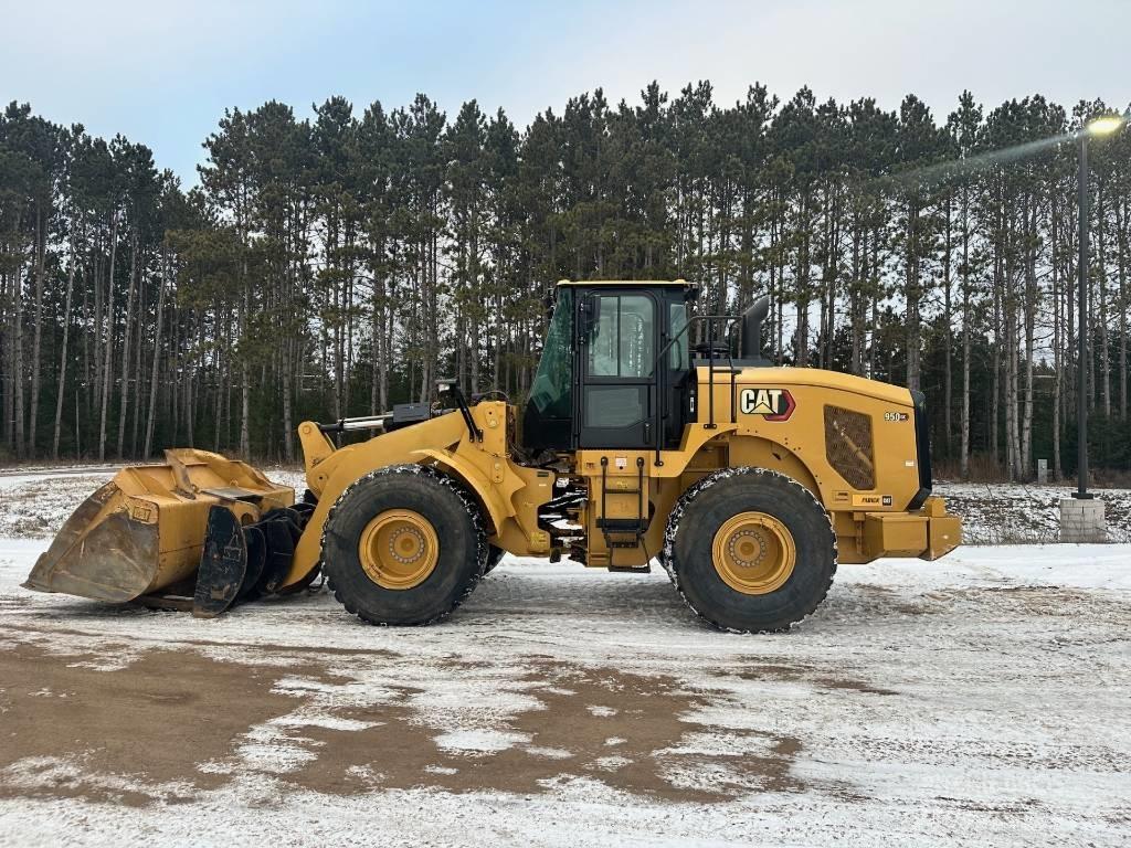 CAT 950 輪胎式裝載機
