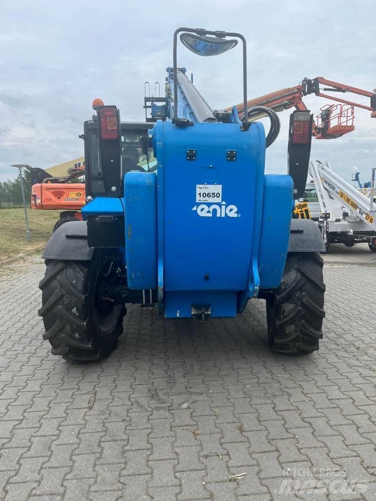Genie GTH 4018 伸縮臂操作車