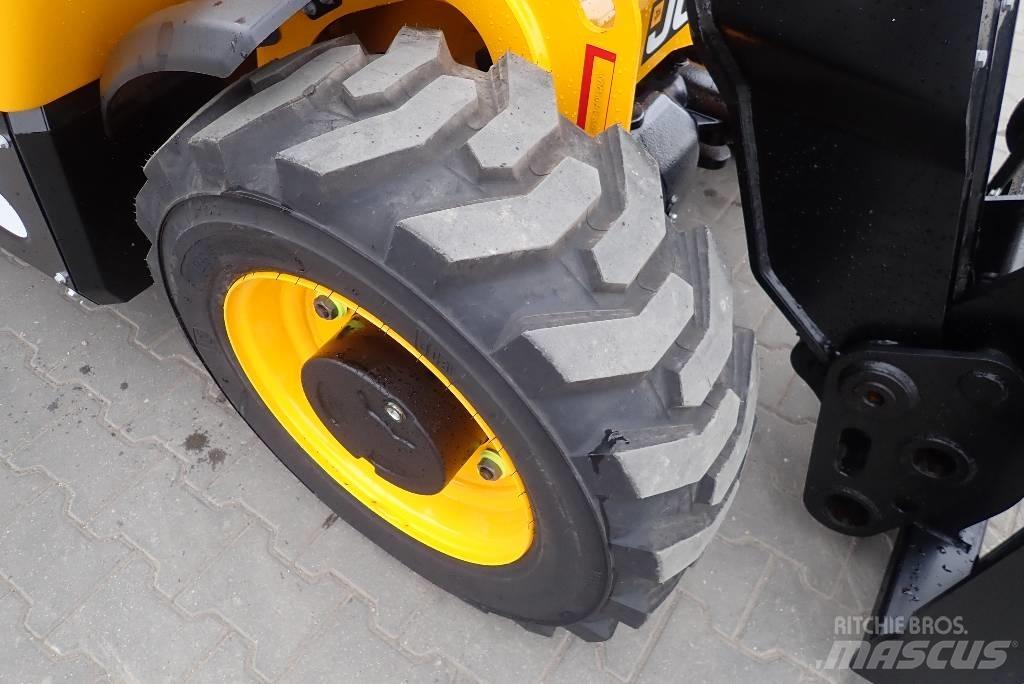 JCB 514-40 小型裝載機