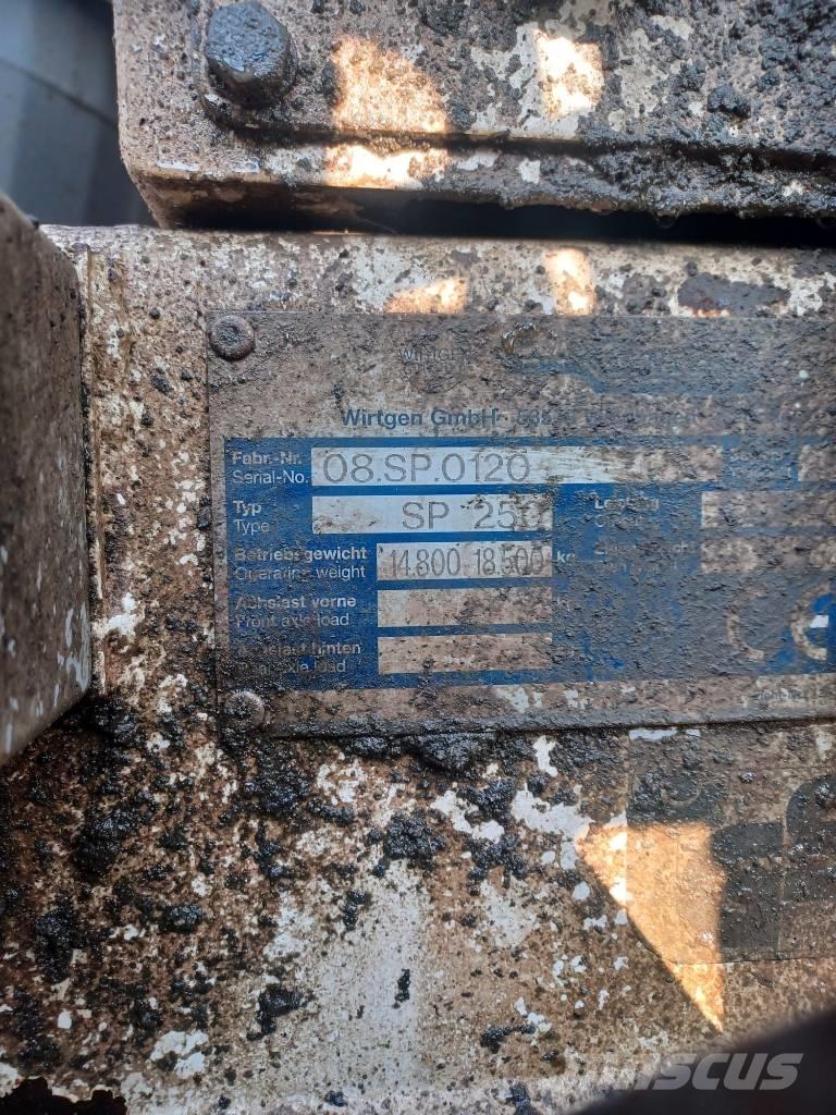 Wirtgen SP250 樣板