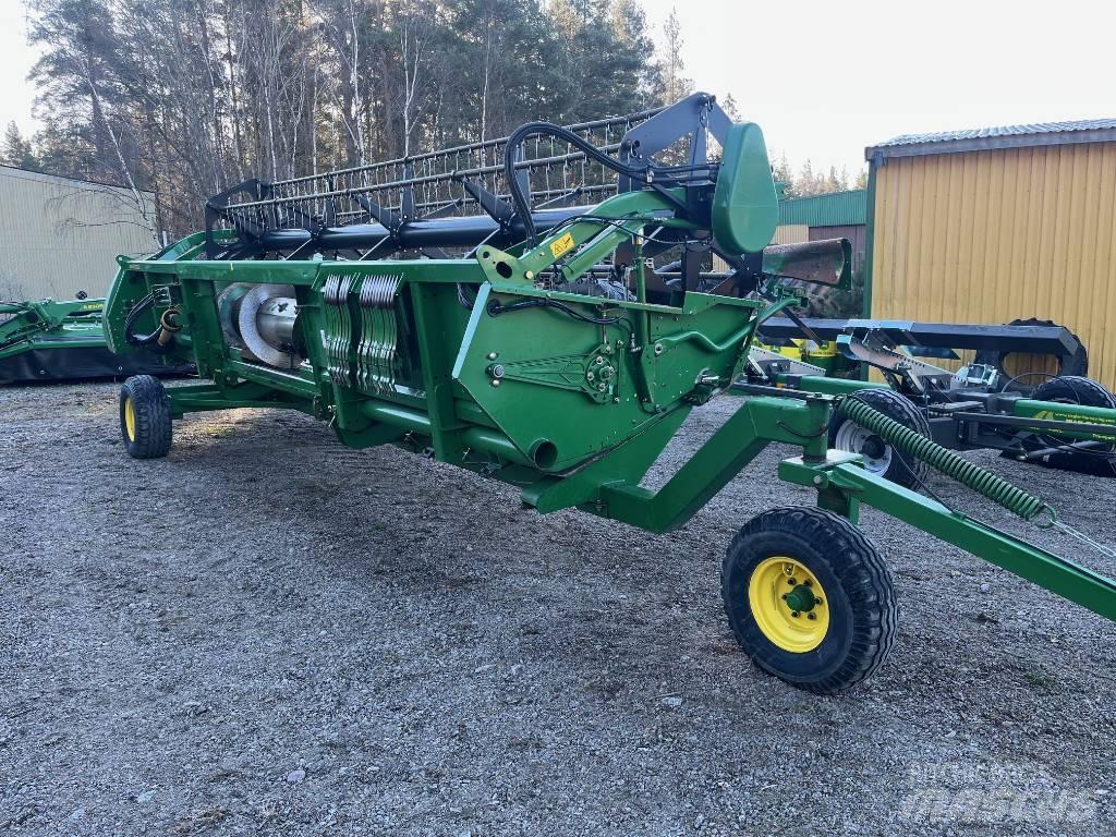 John Deere W540 聯合收穫機