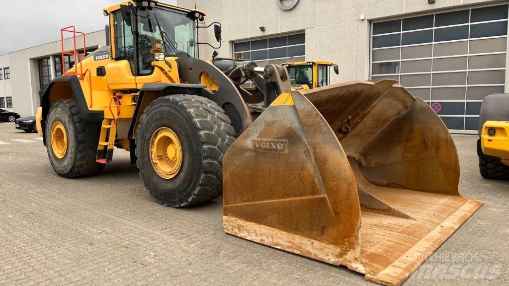 Volvo L260H 輪胎式裝載機