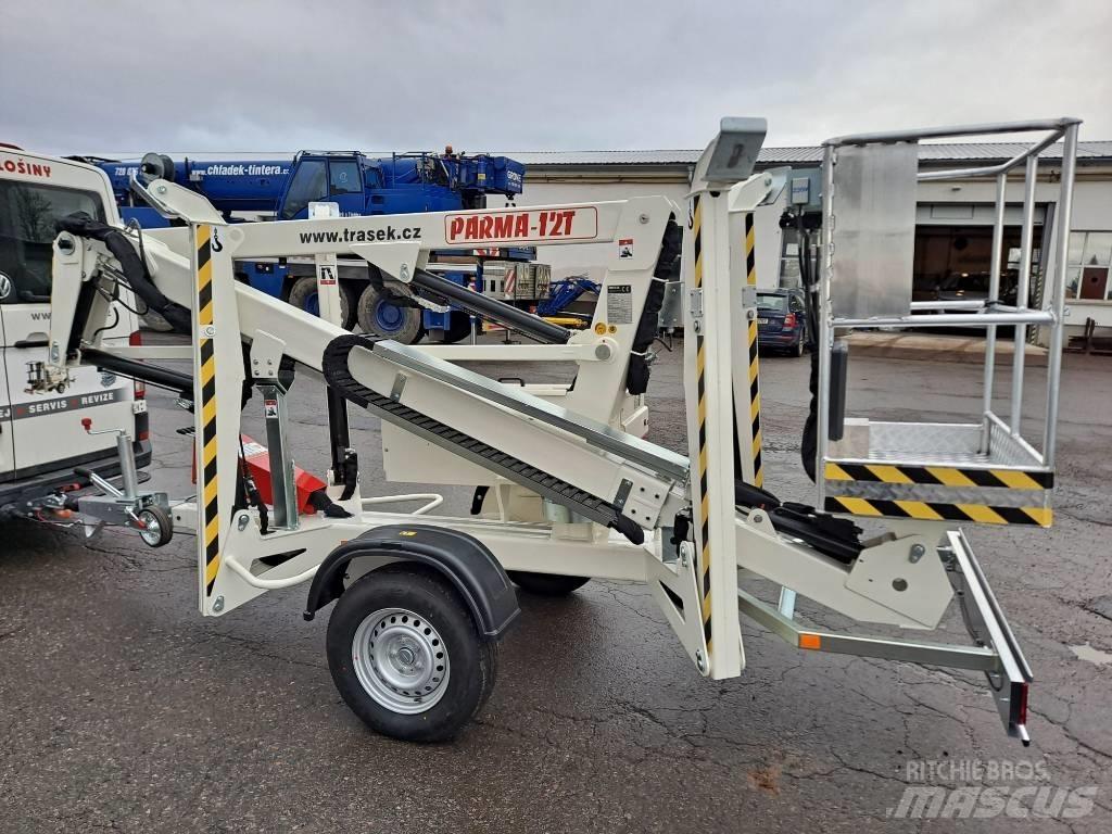 Matilsa Parma 12T 拖車裝載高空作業平台