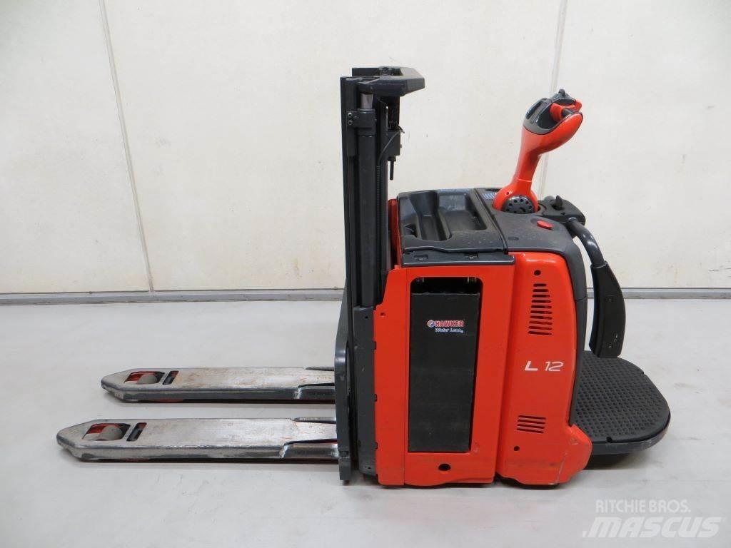 Linde L12L AP 自走式堆積機