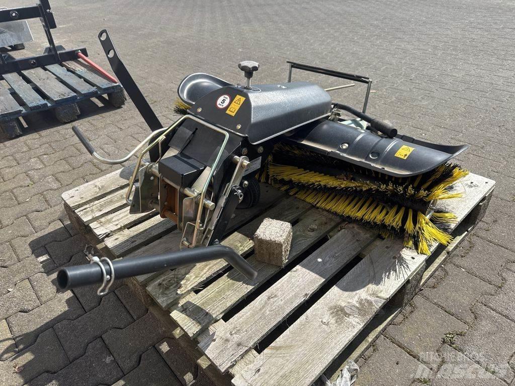 Sabo Broom 掃倉機
