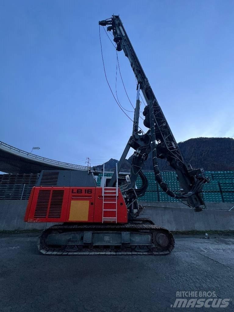 Liebherr LB 16 重型鑽孔機