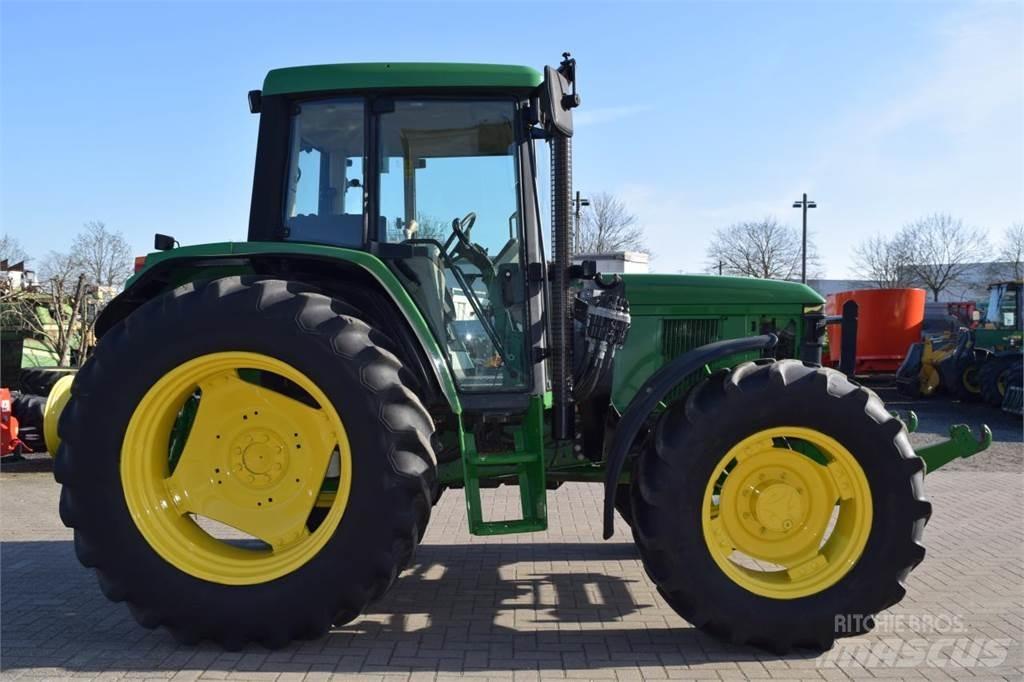 John Deere 6410 曳引機