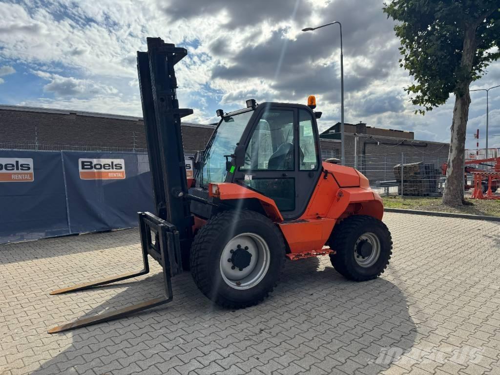 Manitou M30-4 柴油卡車