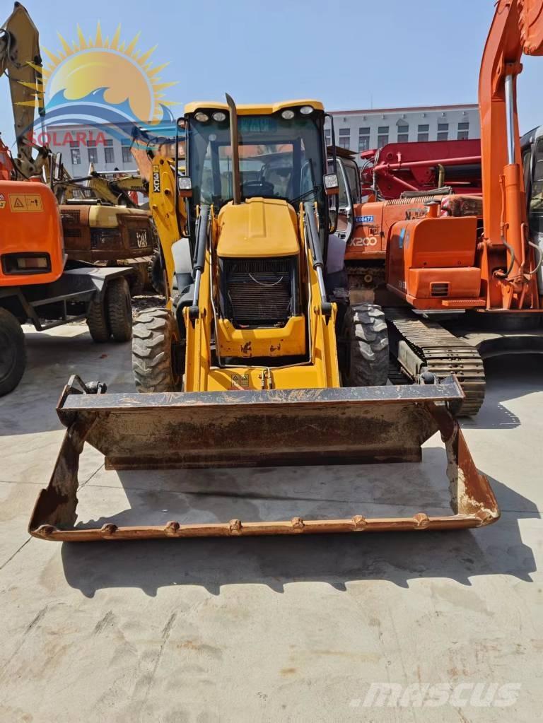 JCB 3 CX 反鏟裝載機