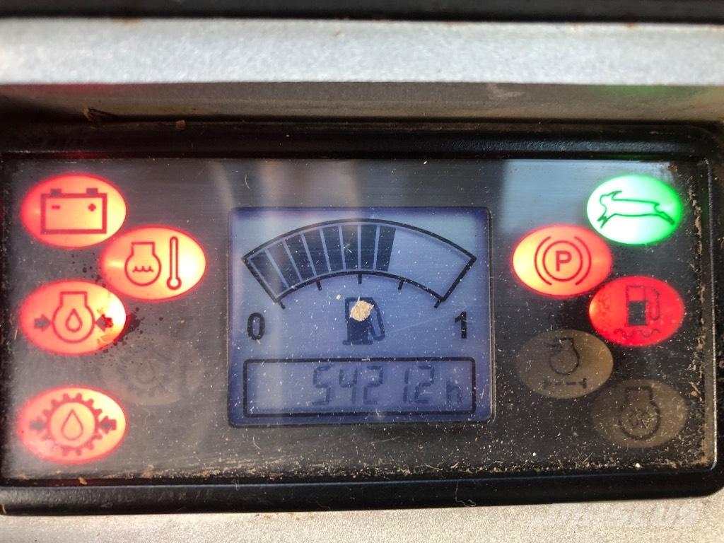 JCB 527-55 農業用伸縮臂裝載機