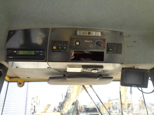 Bomag BW 219 D H-4 單輪滾壓機
