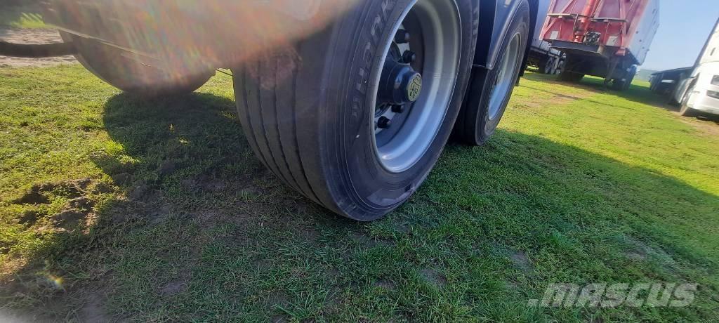 Fliegl TDS 手推車