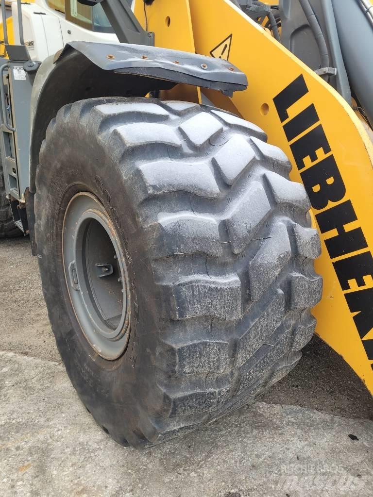 Liebherr L580 XPower 輪胎式裝載機