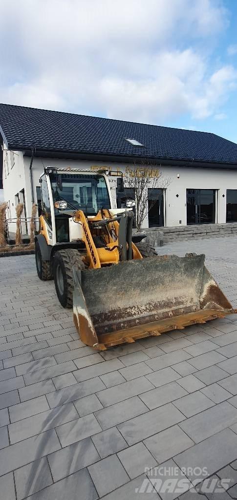 Liebherr L504C 輪胎式裝載機