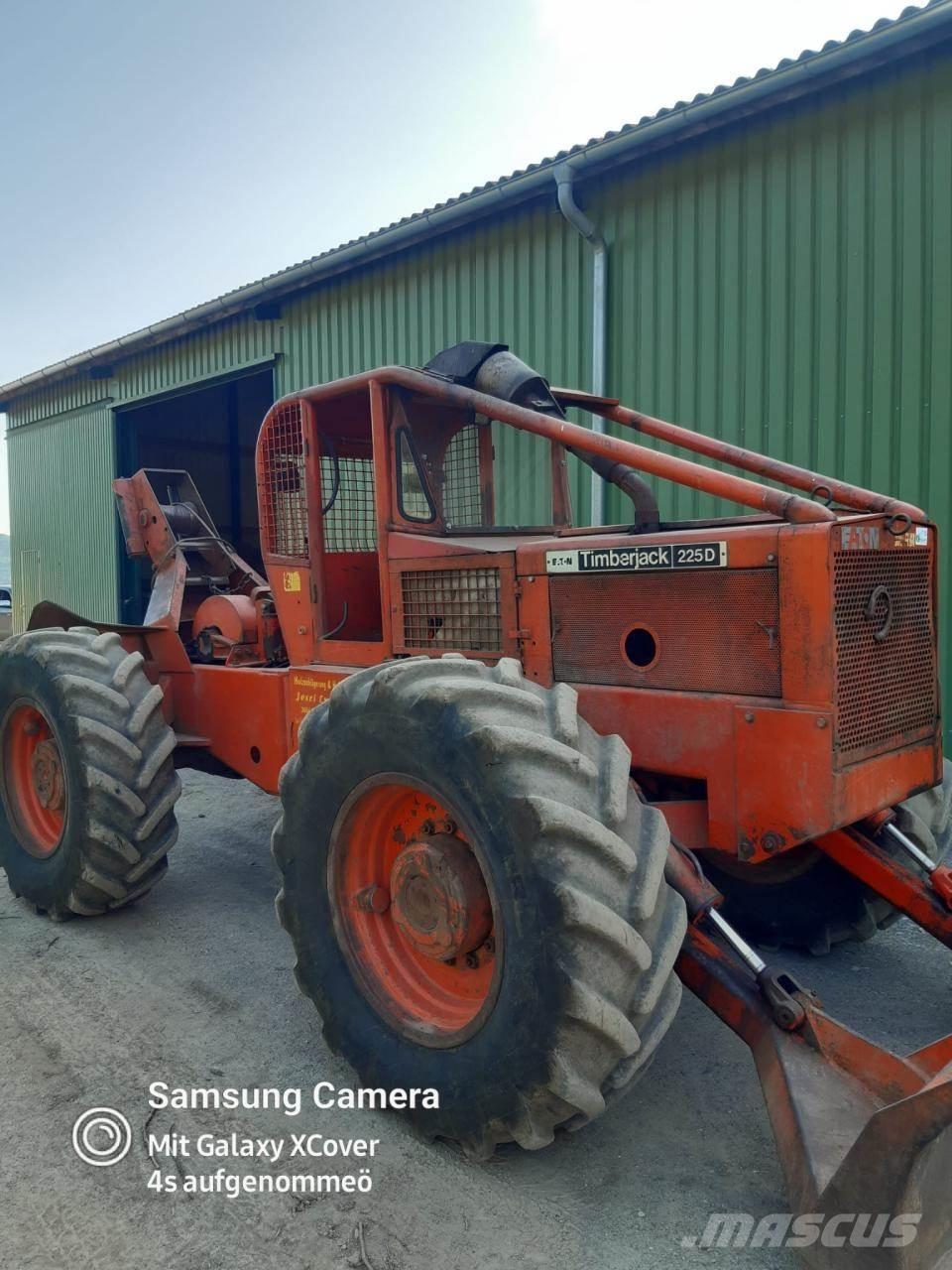 Timberjack 225 D 集材機