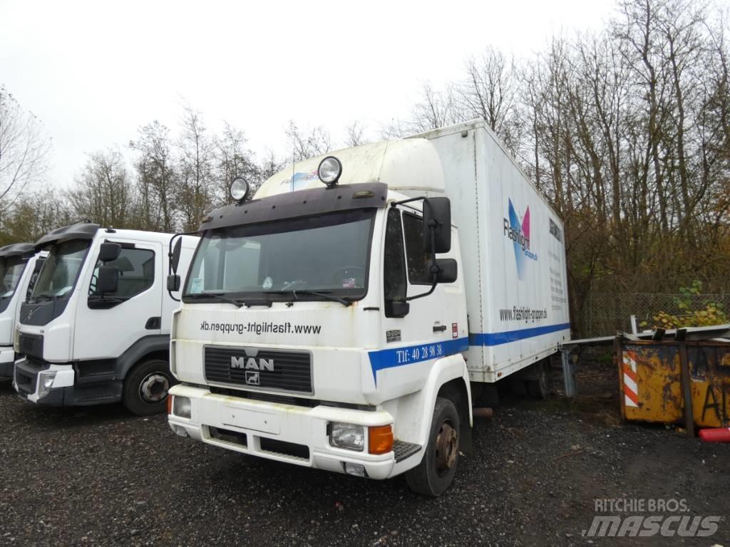 MAN 8.224 貨箱式卡車