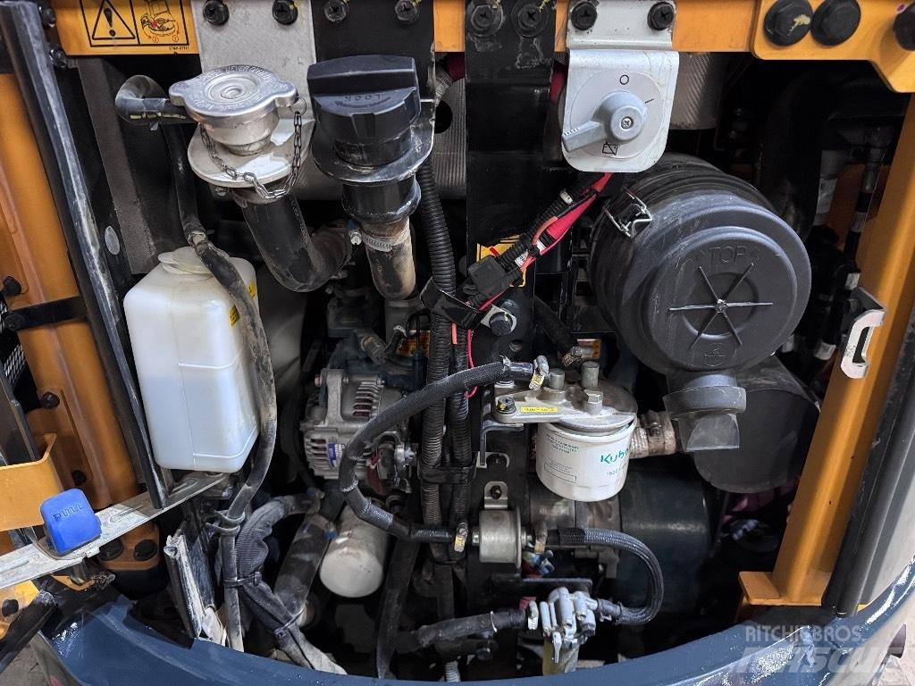 Hyundai R25Z-9 AK 小型挖土機/掘鑿機<7t(小型挖掘機)