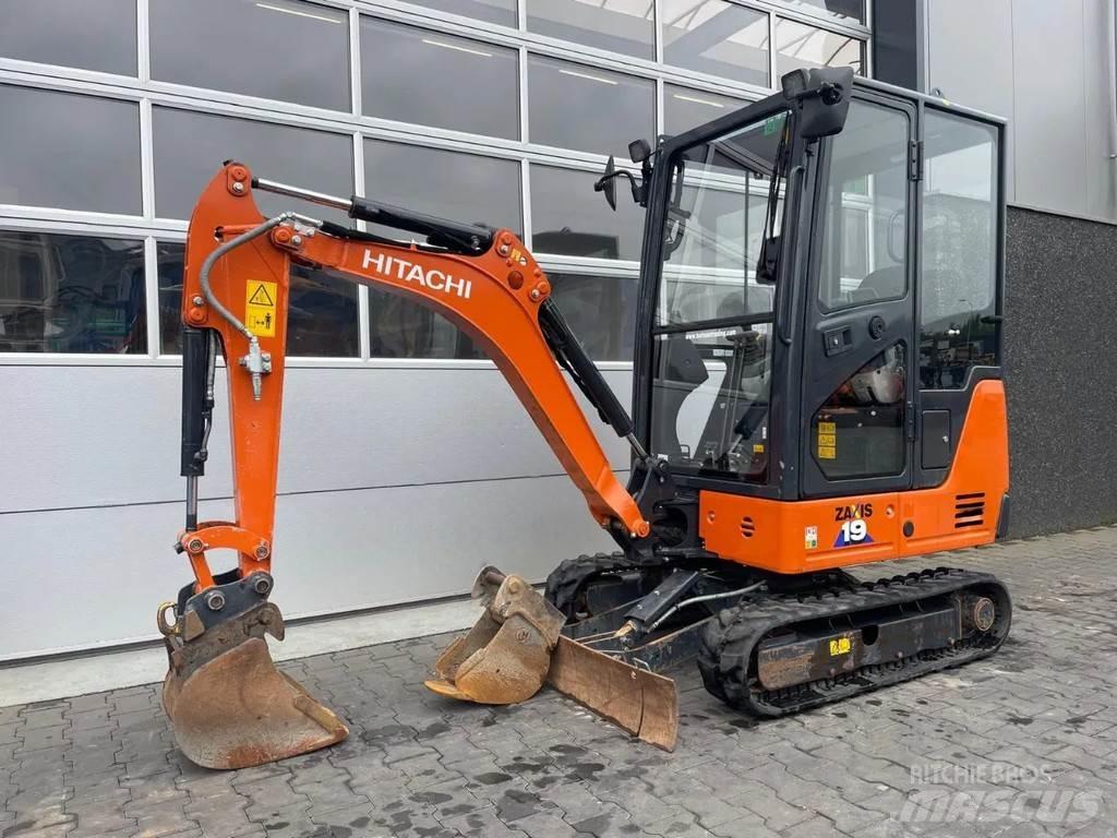 Hitachi ZX19-6 小型挖土機/掘鑿機<7t(小型挖掘機)