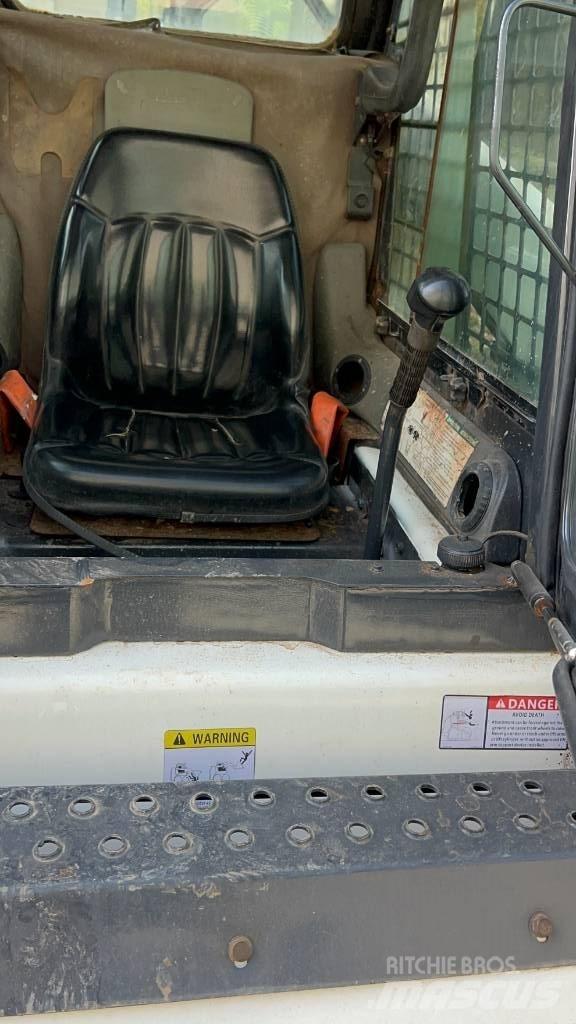 Bobcat S 130 小型裝載機