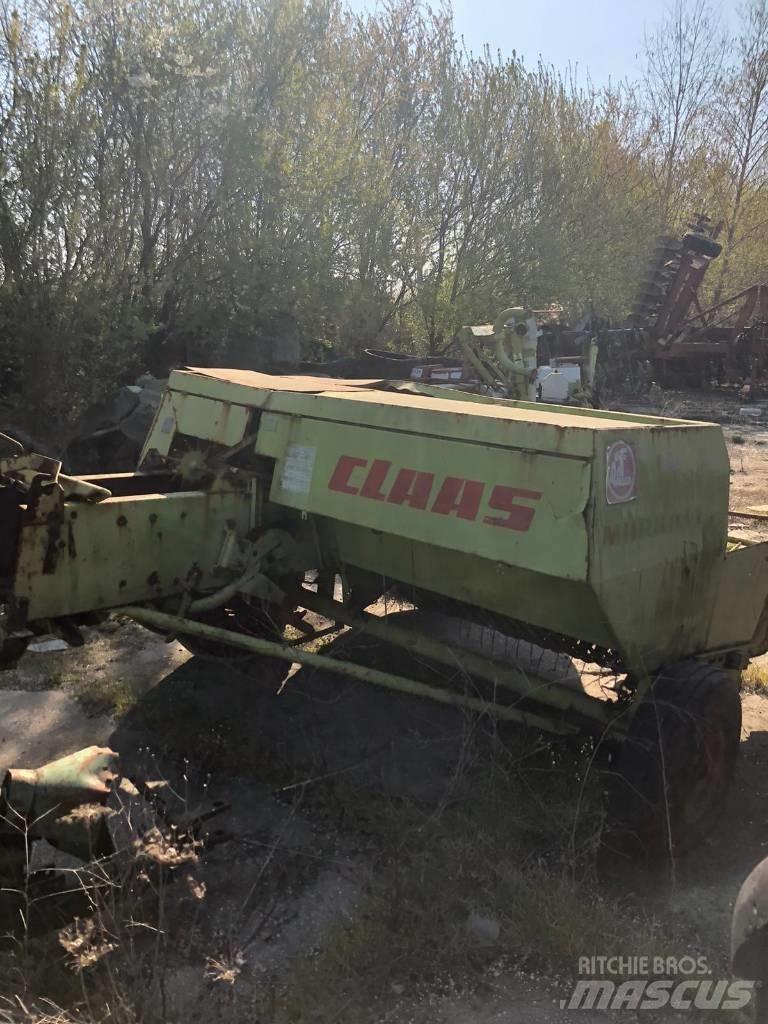 CLAAS Markant 方形打捆機