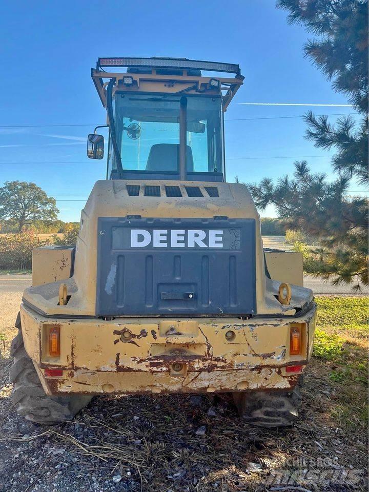 John Deere 324H 輪胎式裝載機