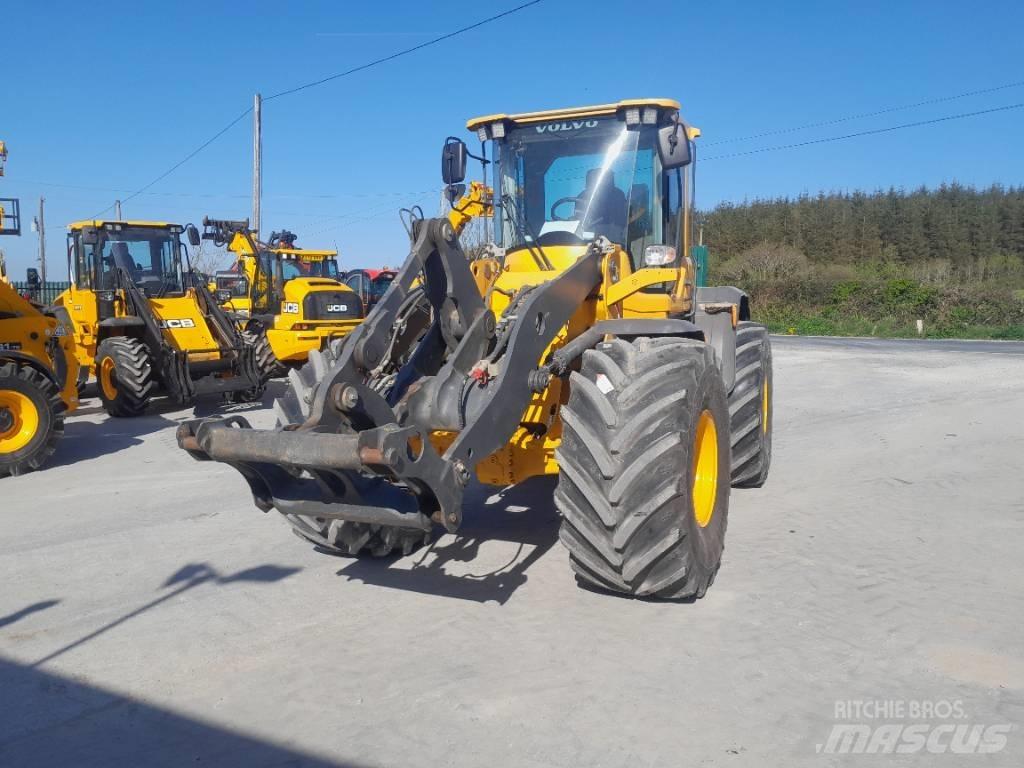 Volvo L 60 農業用伸縮臂裝載機