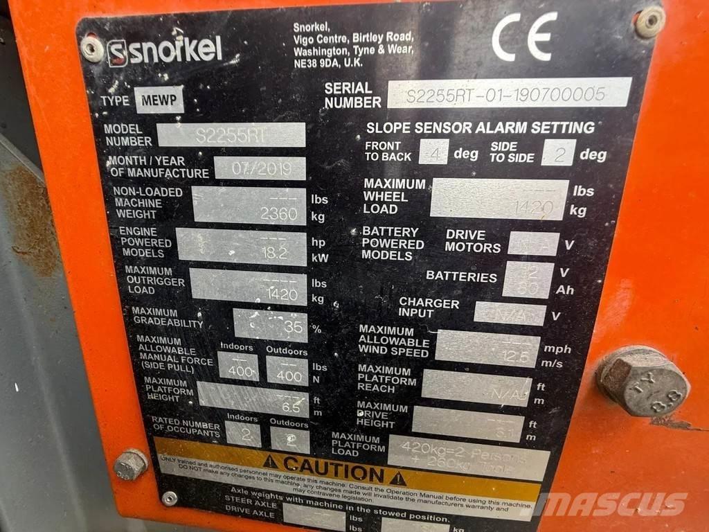 Snorkel S2255RT 剪式升降機