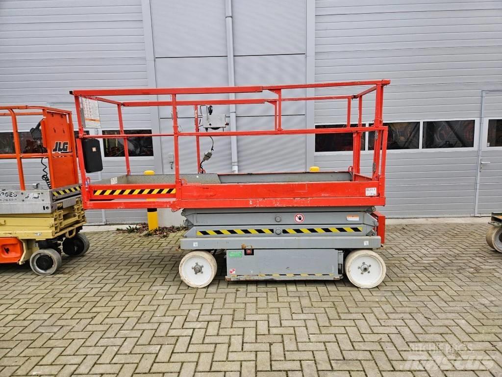 SkyJack SJ 4620 剪式升降機