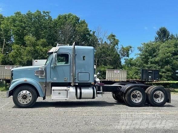 Freightliner 122SD 曳引機組件