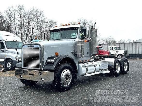 Freightliner FLD120 曳引機組件