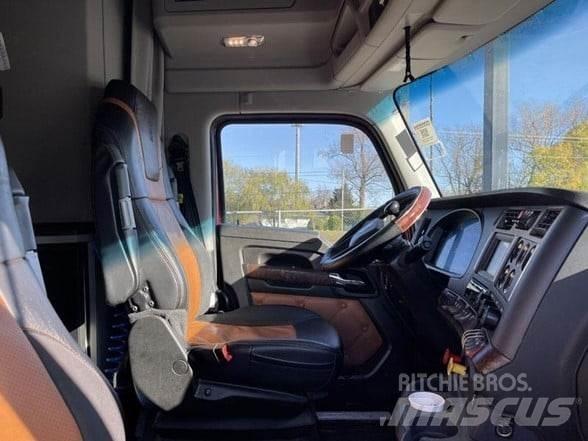 Kenworth T680 曳引機組件