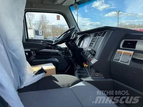 Kenworth T680 曳引機組件
