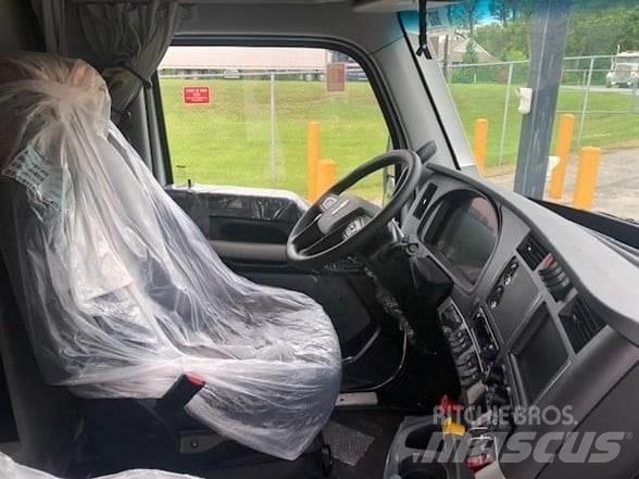 Kenworth T680 曳引機組件