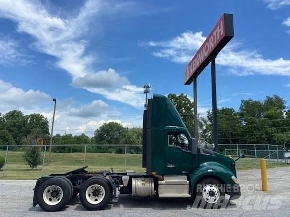 Kenworth T680 曳引機組件