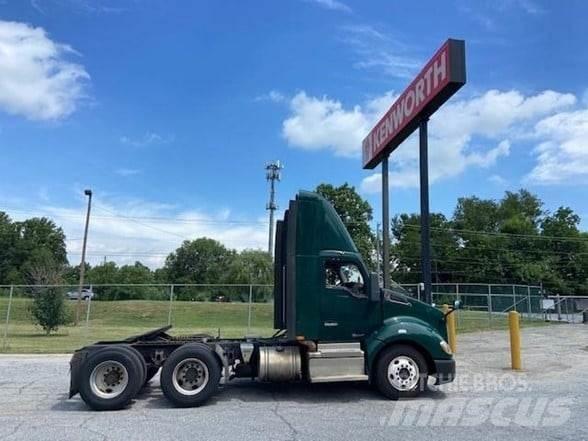 Kenworth T680 曳引機組件