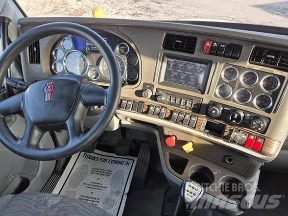 Kenworth T680 曳引機組件