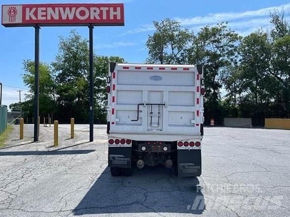 Kenworth T800 傾卸式卡車