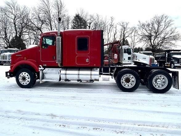 Kenworth T800 曳引機組件