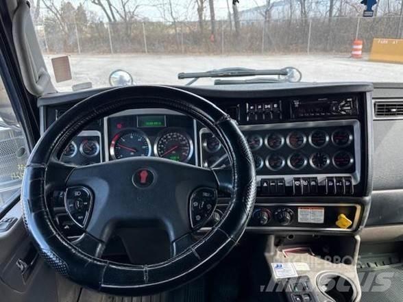 Kenworth T800 傾卸式卡車