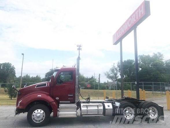 Kenworth T880 曳引機組件