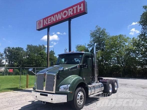 Kenworth T880 曳引機組件