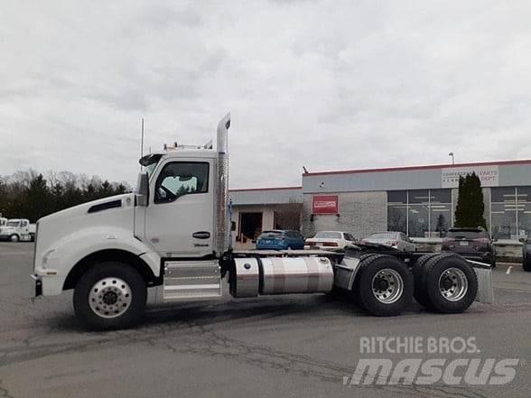Kenworth T880 曳引機組件